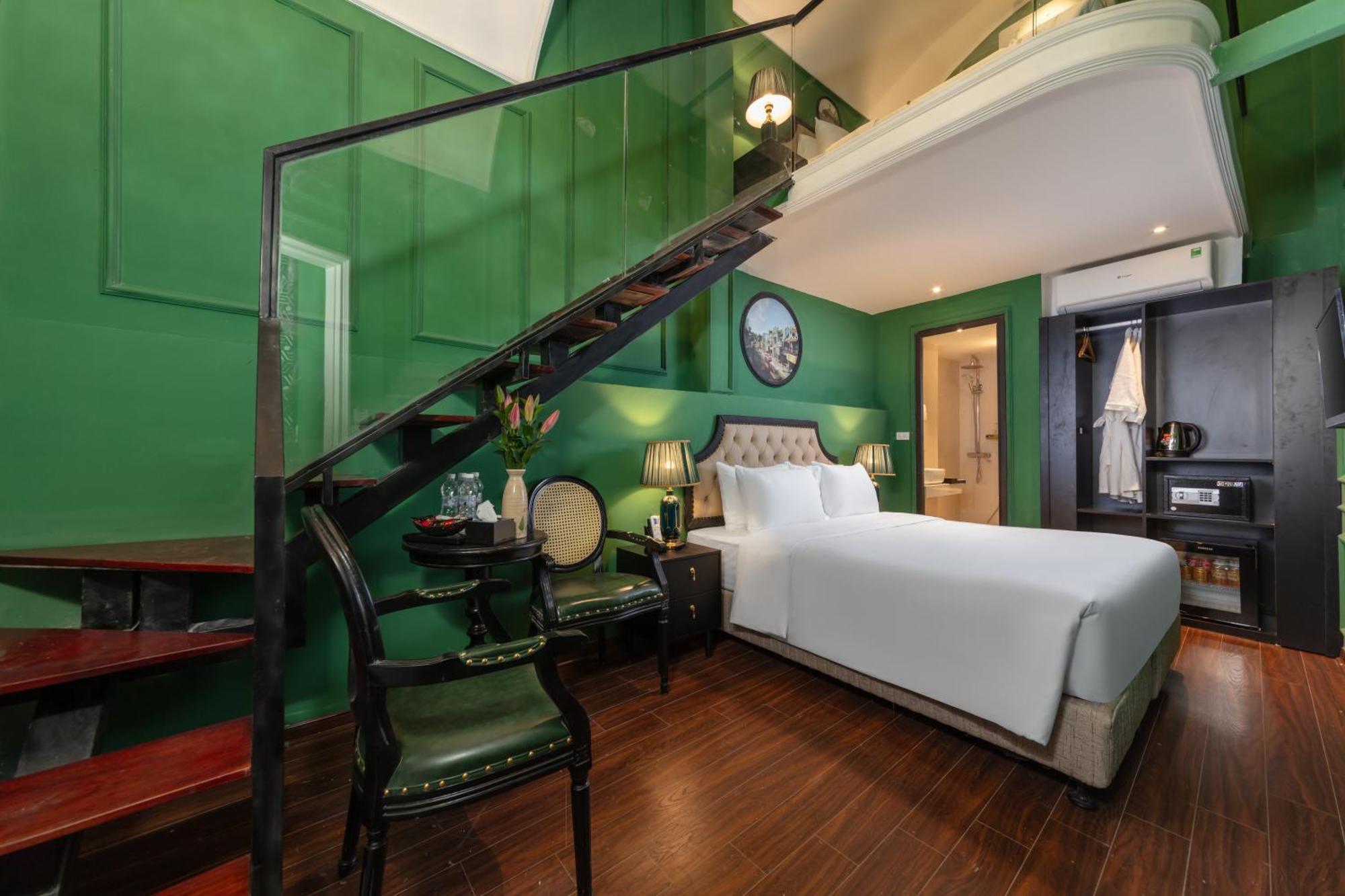 Madelise Adora Hotel & Travel Hanoi Buitenkant foto